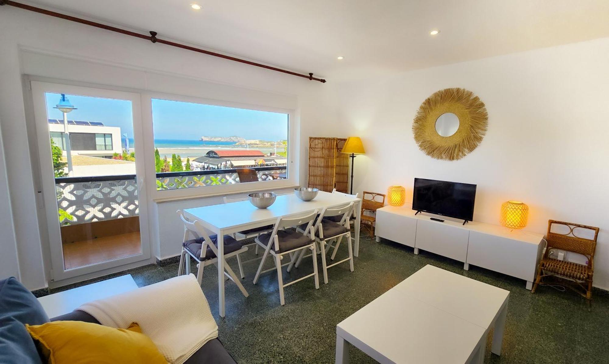 Casa Playa Primera: Encanto Familiar Frente al Mar Suances Exterior photo